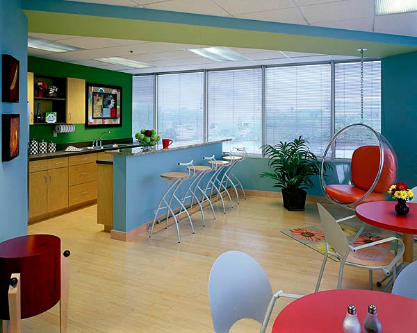 7 Fantastic Breakout Room Designs You Can Pull Off In Your Workplace In